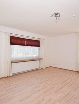 Vollständig renovierte 3-Zimmer-Wohnung mit Balkon und Garage in Querum! - Braunschweig