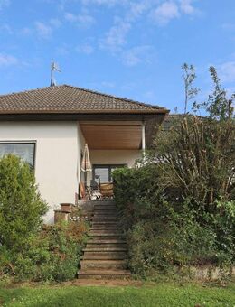 IMMOPARTNER - FAMILIENGLÜCK AUF RUND 2.000 QM GRUND - Zirndorf