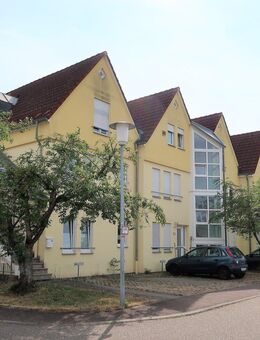 Vermietete 1 Zimmer Eigentumswohnung mit Loggia und Stellplatz - Dornhan