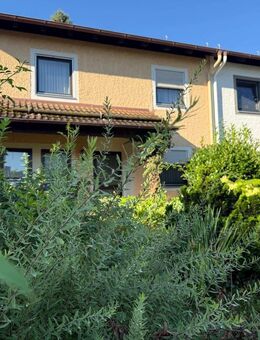 Viel Platz für die Familie, großzügige Doppelhaushälfte in ruhiger Wohnlage von Laufen - Laufen