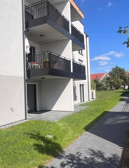 Erdgeschosswohnung mit Garten im Zentrum von Stukenbrock - Schloß Holte-Stukenbrock