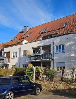 Schöne Familienwohnung mit gutem Zugang im EG - Hartmannsdorf (Sachsen)