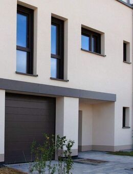 Familienglück mit herrlichem Ausblick - Wiesbaden