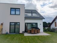 Modernes Wohnen im Grünen: 3-Zimmer Wohnung + Garten + Stellplatz - Nagold