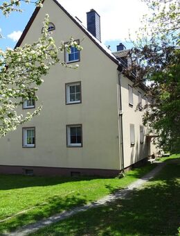 Mehrfamilienhaus mit 6 Wohneinheiten 1 Wohnung ist frei und könnte als Ferienwohnung genutzt werden - Lichtenberg (Bayern)