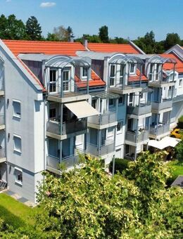 Großzügige und sonnige 4,5-Zimmer Wohnung im Dachgeschoss - Zentral und barrierefrei durch Lift! - Vaterstetten