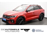 VW T-Roc, 1.5 TSI R-Line, Jahr 2023 - Wolfsburg