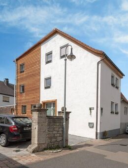 Modernes, top saniertes Einfamilienhaus im Innenort von Tauberrettersheim - Tauberrettersheim