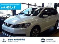 VW Touran, 1.5 TSI Move, Jahr 2023 - Niefern-Öschelbronn