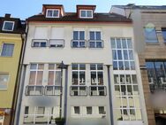Komfortable Stadtwohnung über zwei Etagen mit Domblick und Dachterrasse (Fahrstuhl vorhanden) - Paderborn