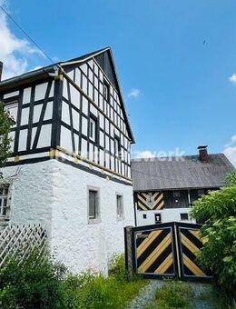 ***Ein Bauernhof mit Charakter - Fachwerk, Tierhaltung und die Freiheit, neu zu gestalten*** - Köditz