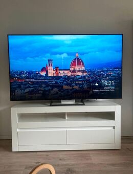 Sony 75 Zoll Ultra HD LED-TV - Berlin