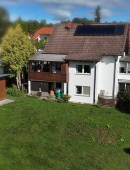 EINFAMILIENWOHNHAUS MIT GARAGE UND GROSSEM GRUNDSTÜCK IN GUTER WOHNLAGE! - Obersontheim