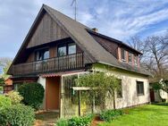 Einfamilienhaus mit geräumigen Nebengebäuden in idyllischer Dorflage - Mellinghausen
