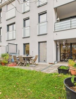 HEGERICH: Vermietete 2-Zimmer-Terassenwohnung in Nymphenburg - charmante Kapitalanlage in Top-Lage - München
