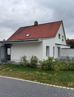 Doppelhaushälfte in Mockau - Erstbezug nach Renovierung - Leipzig
