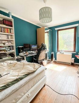 Studenteneltern: Superschöne Altbauwohnung für WG, Anleger und Genießer in Winterhude - Hamburg