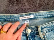 Damen Jeans Calvin Klein Größe M W28 - Gronau (Westfalen)