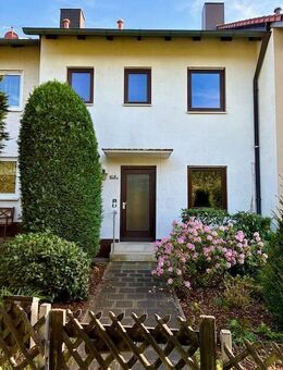 *** Reihenmittelhaus mit Potential in exponierter Lage von Schwaig b. Nürnberg zu verkaufen *** - Schwaig (Nürnberg)