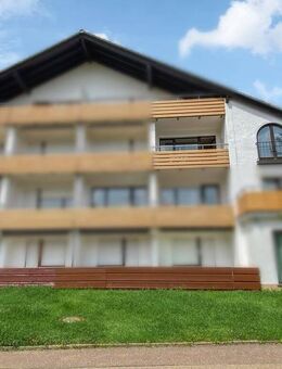 Freudenstadt: Moderne 2-Zimmer-Wohnung zur Eigennutzung/Kapitalanlage mit Hallenbad und Sauna - Freudenstadt