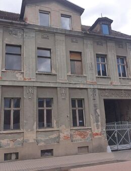 Mehrfamilienhaus mit großem Lager ideal für Gewerbe - Coswig (Anhalt)
