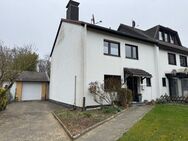 Vermietete Doppelhaushälfte mit großem Grundstück in ruhiger Lage von Mönchengladbach-Genhülsen - Mönchengladbach