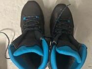 Damen Wanderschuhe, neuwertig, Gr 42, nur einmal getragen - Berlin Friedrichshain-Kreuzberg