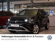 VW T-Cross, 1.0 l TSI Life, Jahr 2022 - Berlin