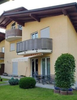 Sonnige 3-Zimmer-Wohnung + Balkon + Carport in Allach - München