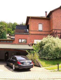 Historische Eleganz trifft auf modernen Komfort: Eine Villa der Extraklasse - Bad König