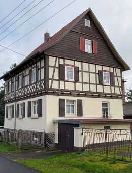 Historisches Fachwerkhaus mit modernem Komfort – Wohnen und Arbeiten unter einem Dach in Straufhain - Straufhain