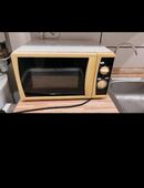 Mikrowelle von Clatronic. Das Gerät funktioniert einwandfrei in 81371