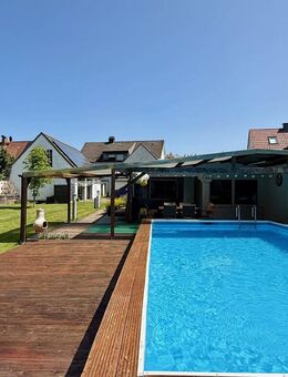 Fröndenberg-Ardey: Ein Zuhause zum Verlieben - Mit Pool und Garten als Relaxzone! - Fröndenberg (Ruhr)