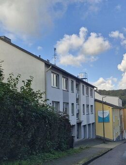 Anleger aufgepasst - Gepflegtes Mehrfamilienhaus mit 8 Wohneinheiten - bereits aufgeteilt!! - Radevormwald (Stadt auf der Höhe)