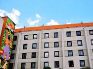 Stilvoller Wohnkomfort: Helle, möblierte Erdgeschosswohnung mit moderner Einbauküche. - Düsseldorf