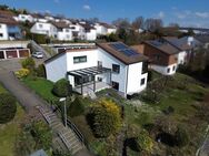 Gepflegtes, familienfreundliches Einfamilienhaus am Roten Berg mit großem Grundstück - Ulm