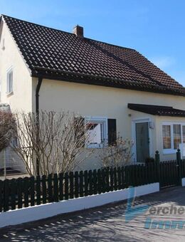 ** Charmantes Wohnhaus mit Wintergarten im Plattlinger Westen ** - Plattling