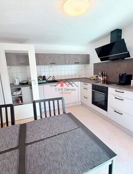 Kapitalanleger aufgepasst. Attraktive 2-Zimmerwohnung mit großem Balkon und neuwertiger Küche in Tuttlingen-Möhringen! - Tuttlingen