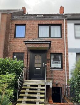 Bremen-Habenhausen: Reihenmittelhaus mit Garage in ruhiger Seitenstraße - Bremen