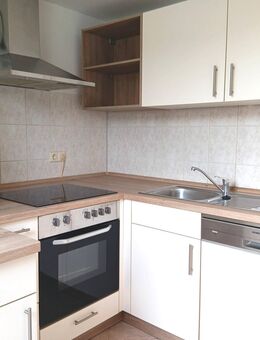 Bahnhofsnahe Dachgeschosswohnung mit Einbauküche - Görlitz