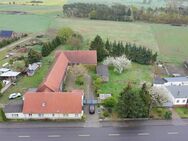 2-Familienhaus mit sehr viel Nebengelass und zusätzlichem Baugrundstück in Roßdorf - Jerichow