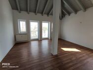 Besondere Wohnung mit Einbauküche, Terrasse und Fahrstuhl im Raum Luth. Wittenberg - Gräfenhainichen