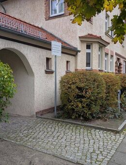 Charmante Altbauwohnung im attraktiven Rathenauviertel - bezugsfrei und bezahlbar - Hennigsdorf