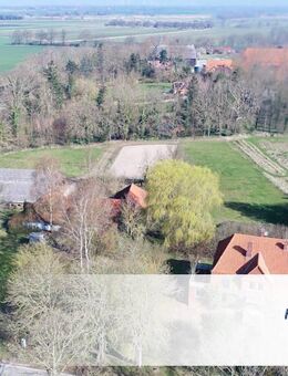 Resthof 1,3 ha / Gr. Wohnhaus + Gästehaus + Stallungen + Koppel in Traumlage - Riepsdorf