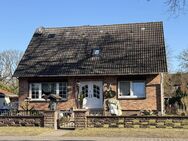 Hambühren-Oldau: Ihr neues Zuhause - Einfamilienhaus auf einem liebevoll angelegten Grundstück - Hambühren