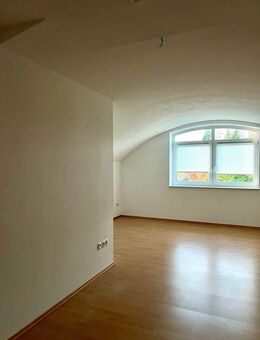 Großzügige 3-Zimmer-Dachgeschosswohnung in ruhiger und dennoch zentraler Lage - Cloppenburg