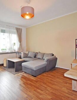 Geräumige 2-Zimmer-Wohnung in Hannover mit Balkon! - Hannover