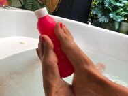 Footjob Videos & Bilder von Latina - Nürnberg