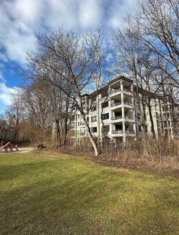 Top-Kapitalanlage I Gepflegte 2 Zi. Wohnung mit Südbalkon und Blick ins Grüne - München