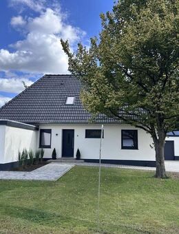 Ihr Traumhaus: Hochwertig saniertes Einfamilienhaus mit großem Garten in Stuhr provisionsfrei zu verkaufen - Stuhr